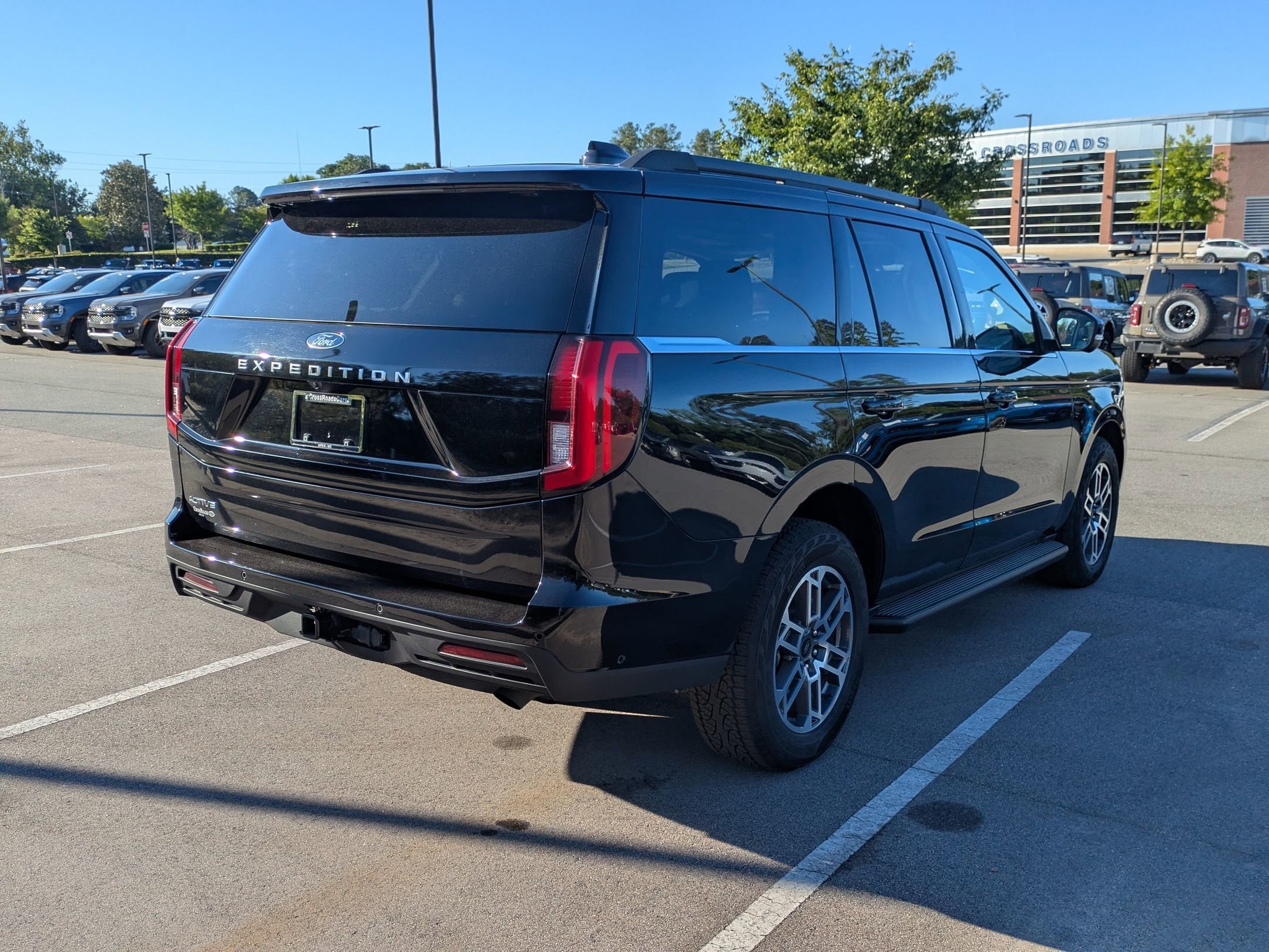 2025 Ford Expedition Active