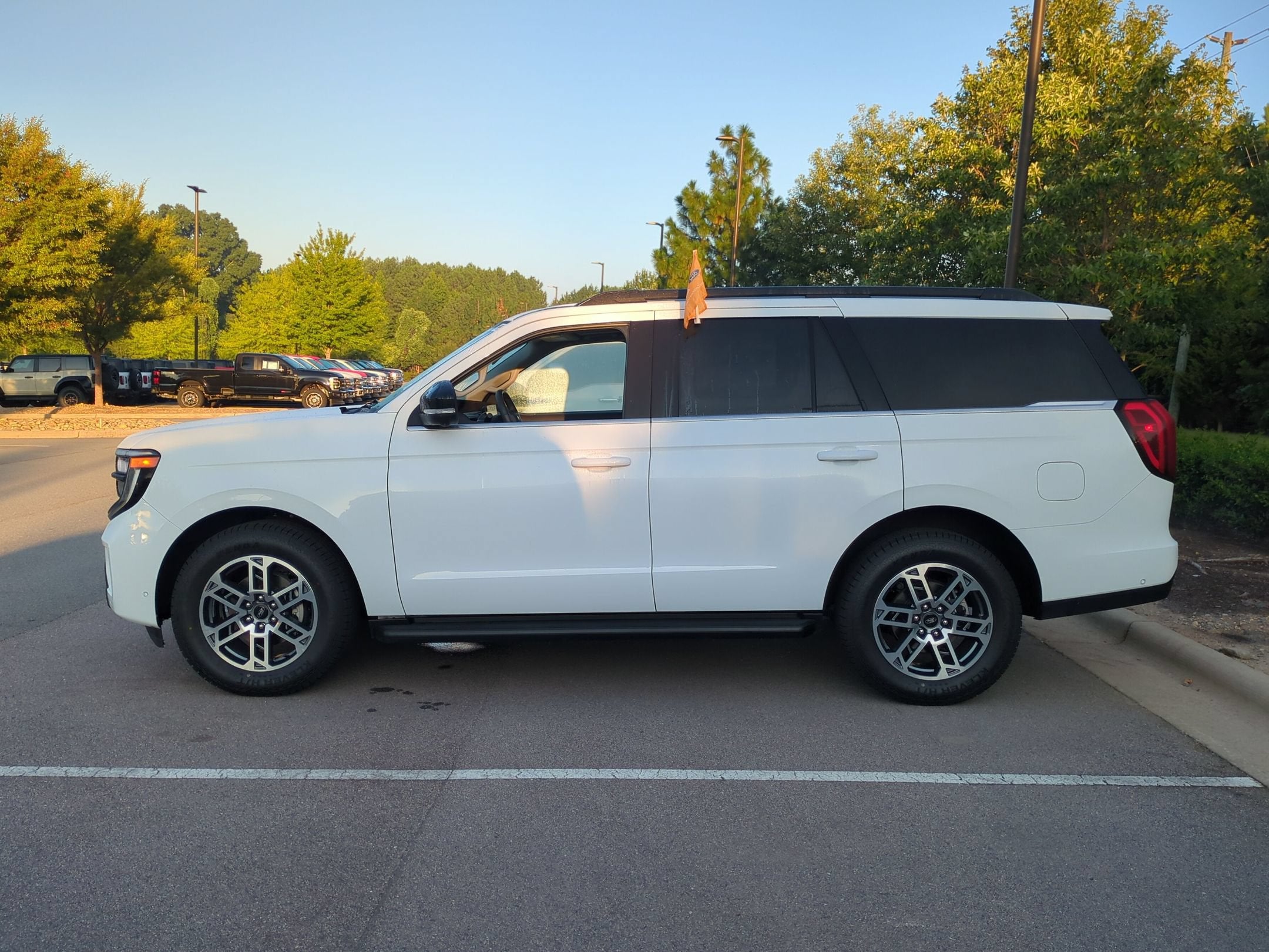 2025 Ford Expedition Active