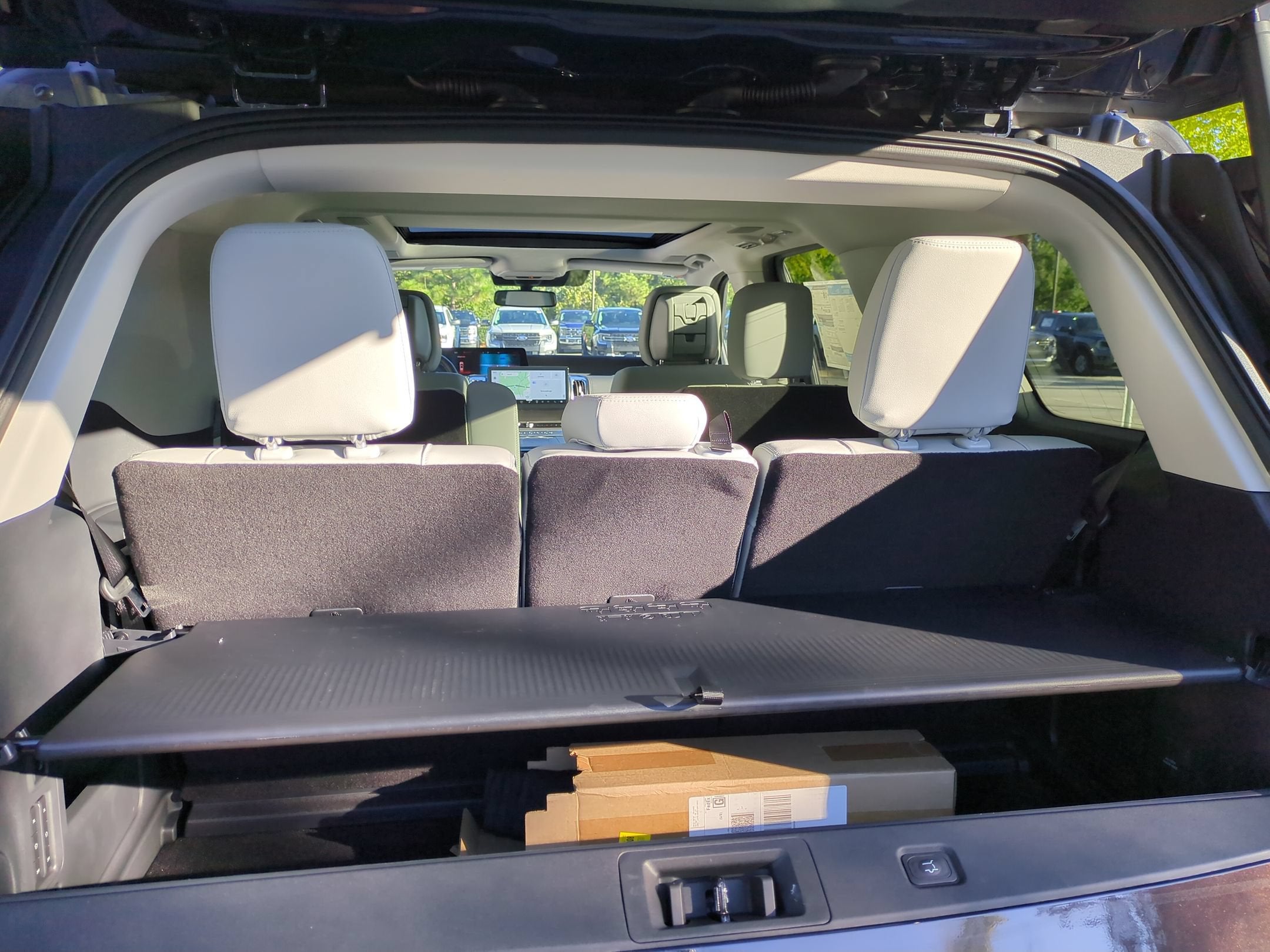 2027 Ford Expedition Platinum