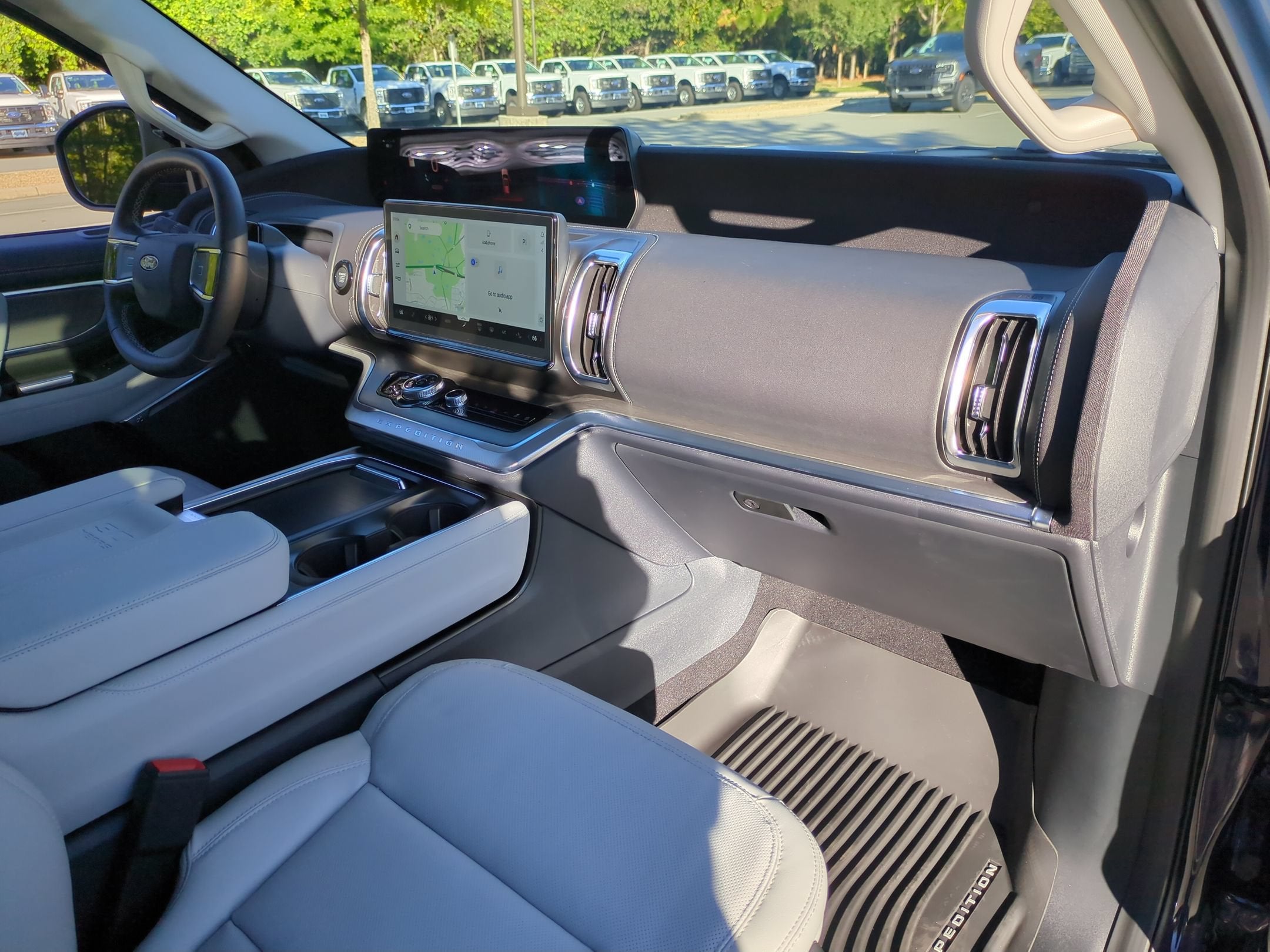 2027 Ford Expedition Platinum