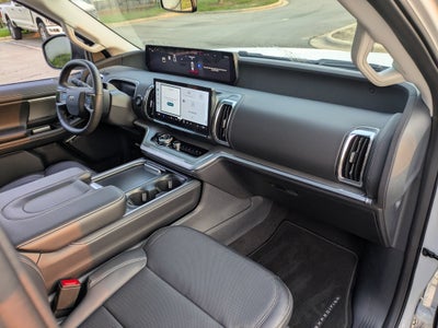 2026 Ford Expedition Platinum - Crossroads Courtesy Demo