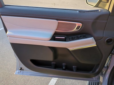 2026 Ford Expedition Platinum - Crossroads Courtesy Demo