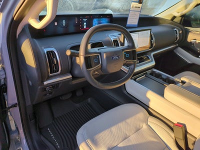 2026 Ford Expedition Platinum - Crossroads Courtesy Demo