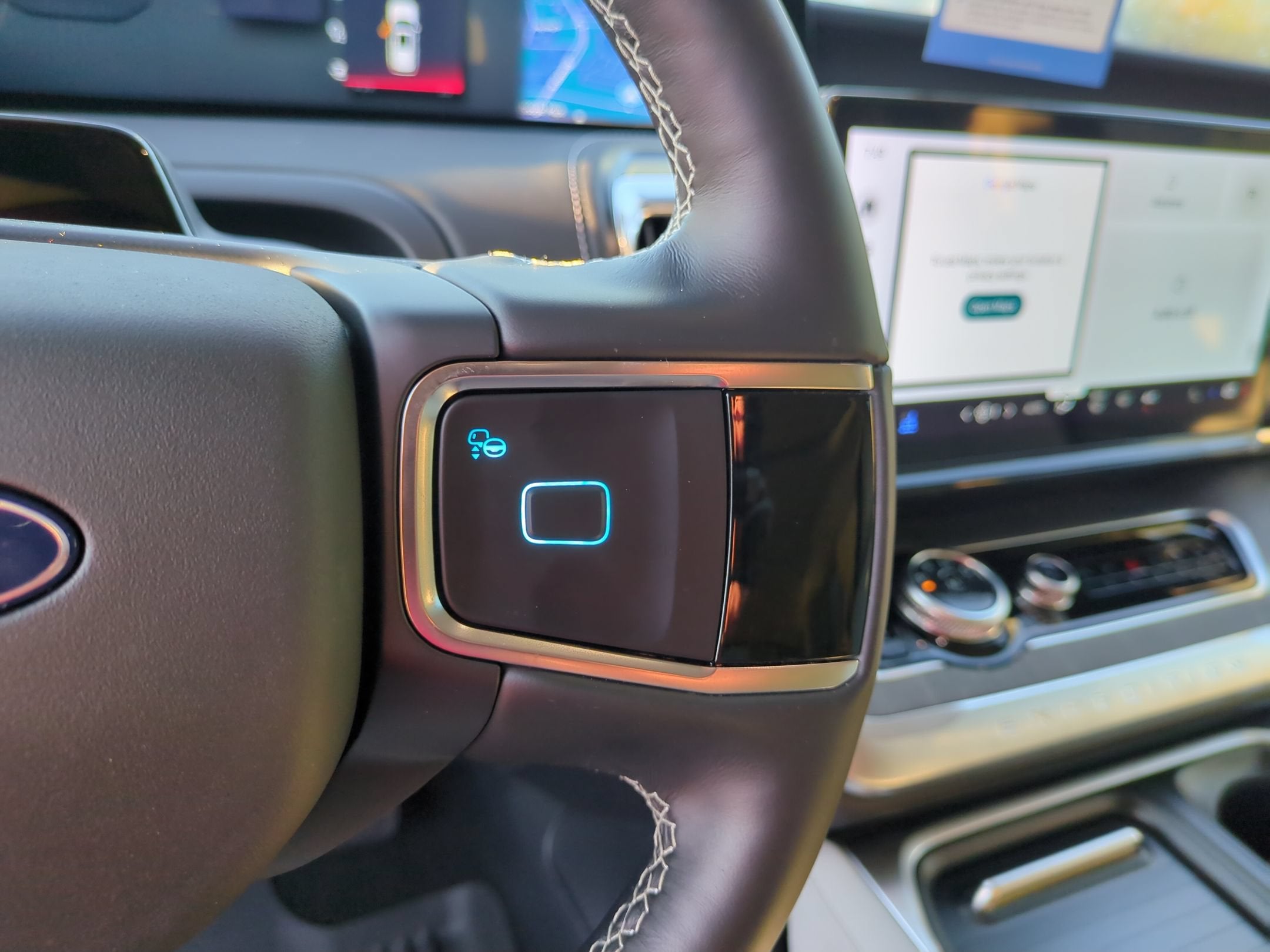 2026 Ford Expedition Platinum - Crossroads Courtesy Demo