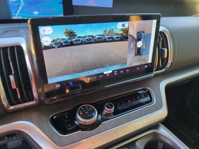 2026 Ford Expedition Platinum - Crossroads Courtesy Demo