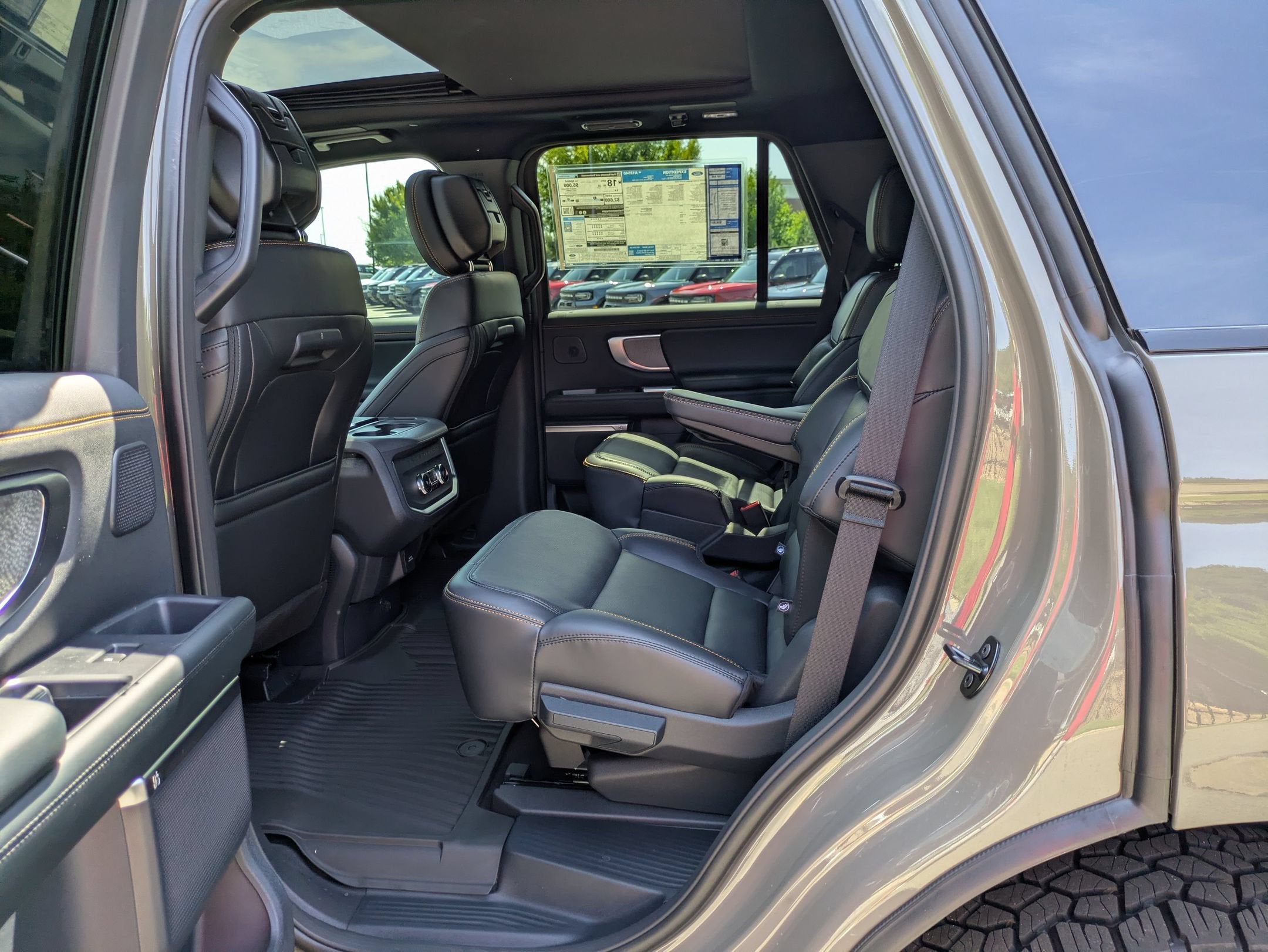 2027 Ford Expedition Tremor