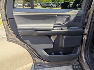 2027 Ford Expedition Tremor