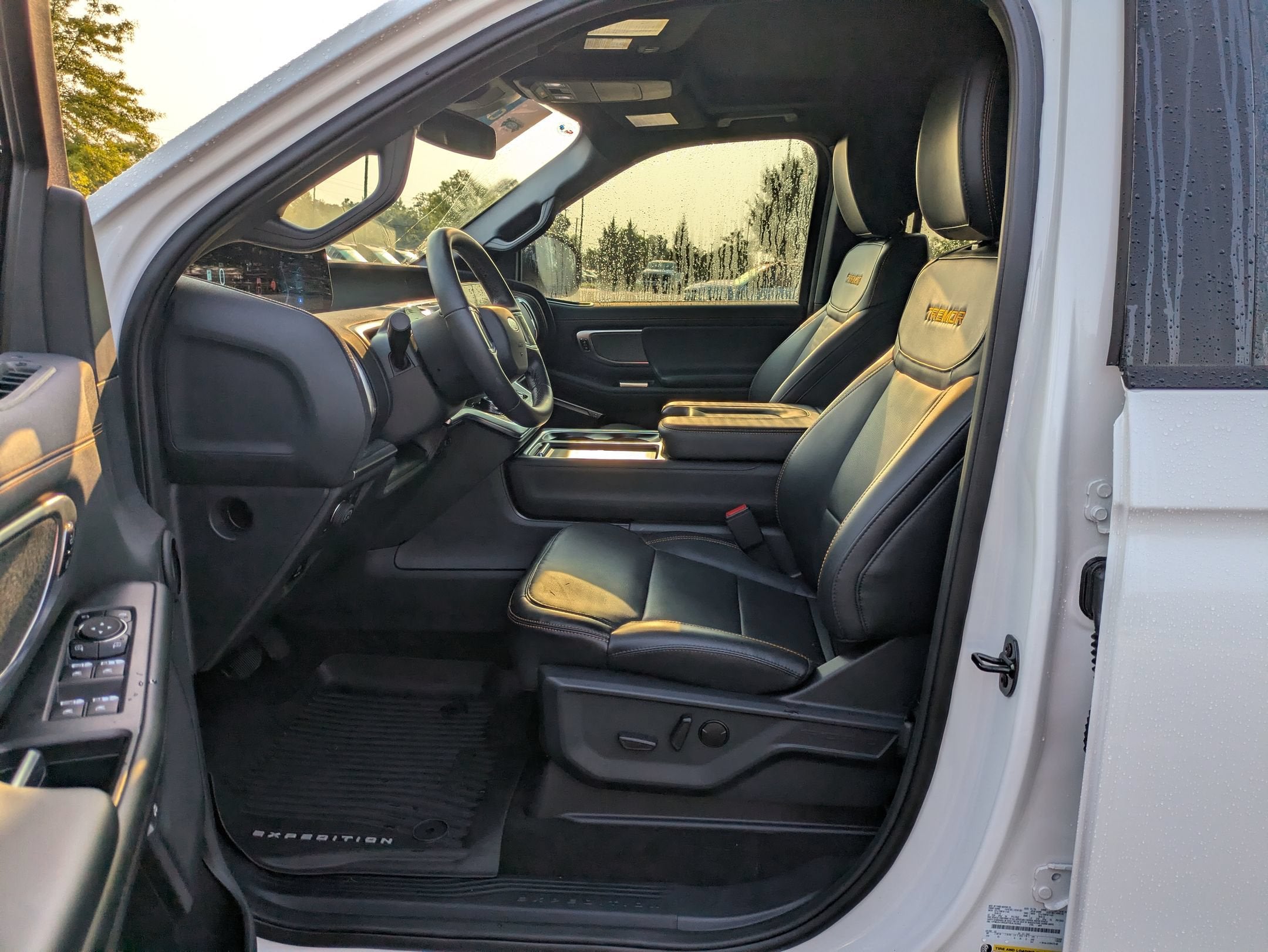 2026 Ford Expedition Tremor - Crossroads Courtesy Demo