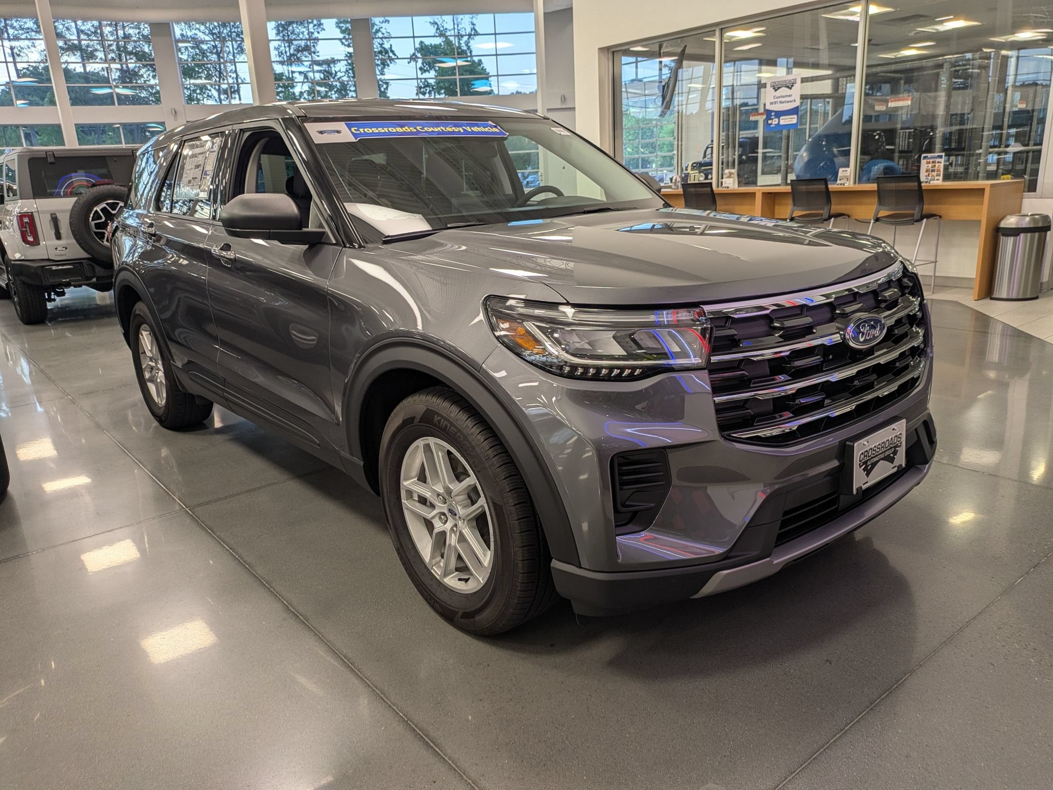 2026 Ford Explorer Active w/100A Pkg - Crossroads Courtesy Demo