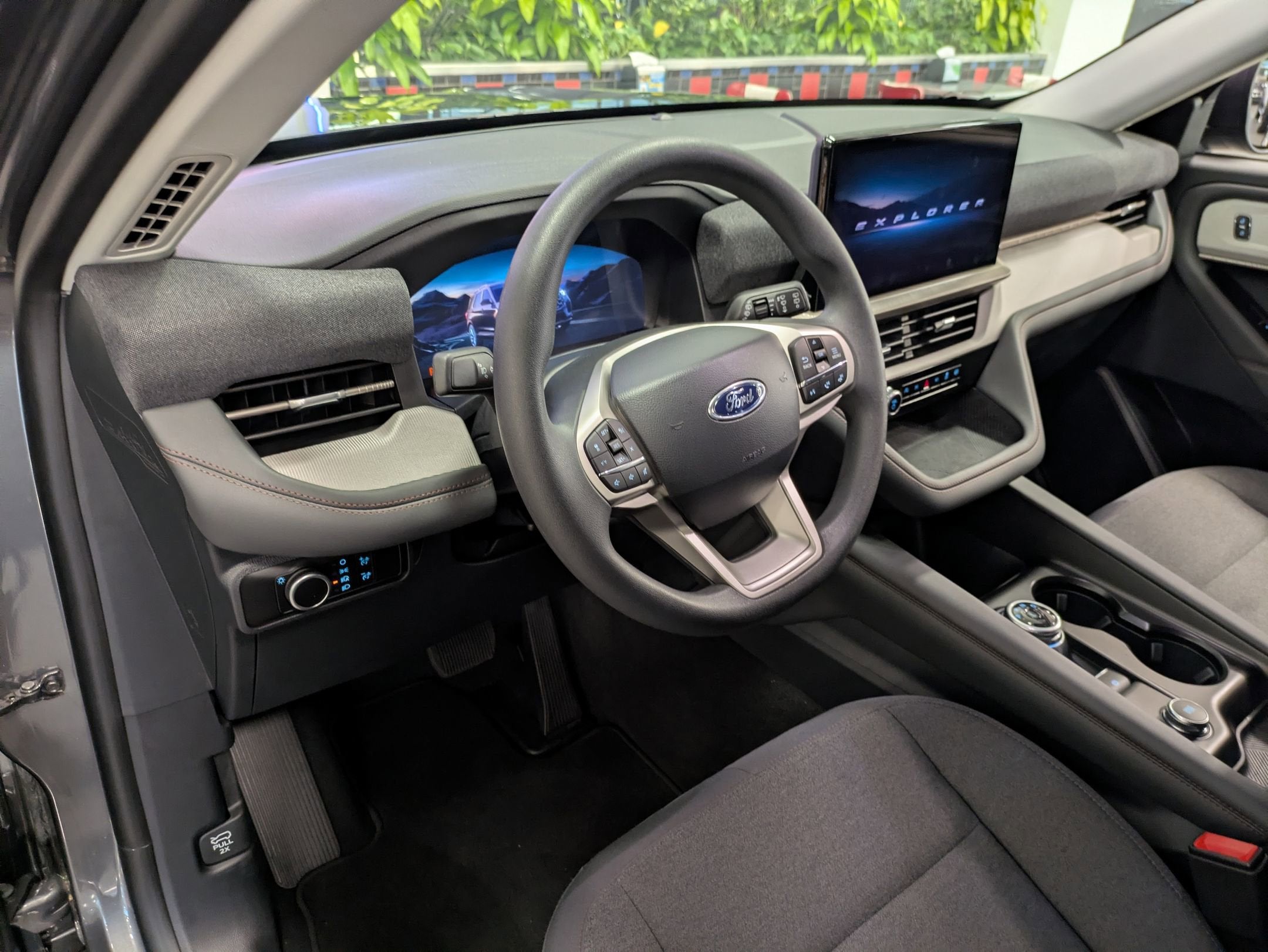 2026 Ford Explorer Active w/100A Pkg - Crossroads Courtesy Demo