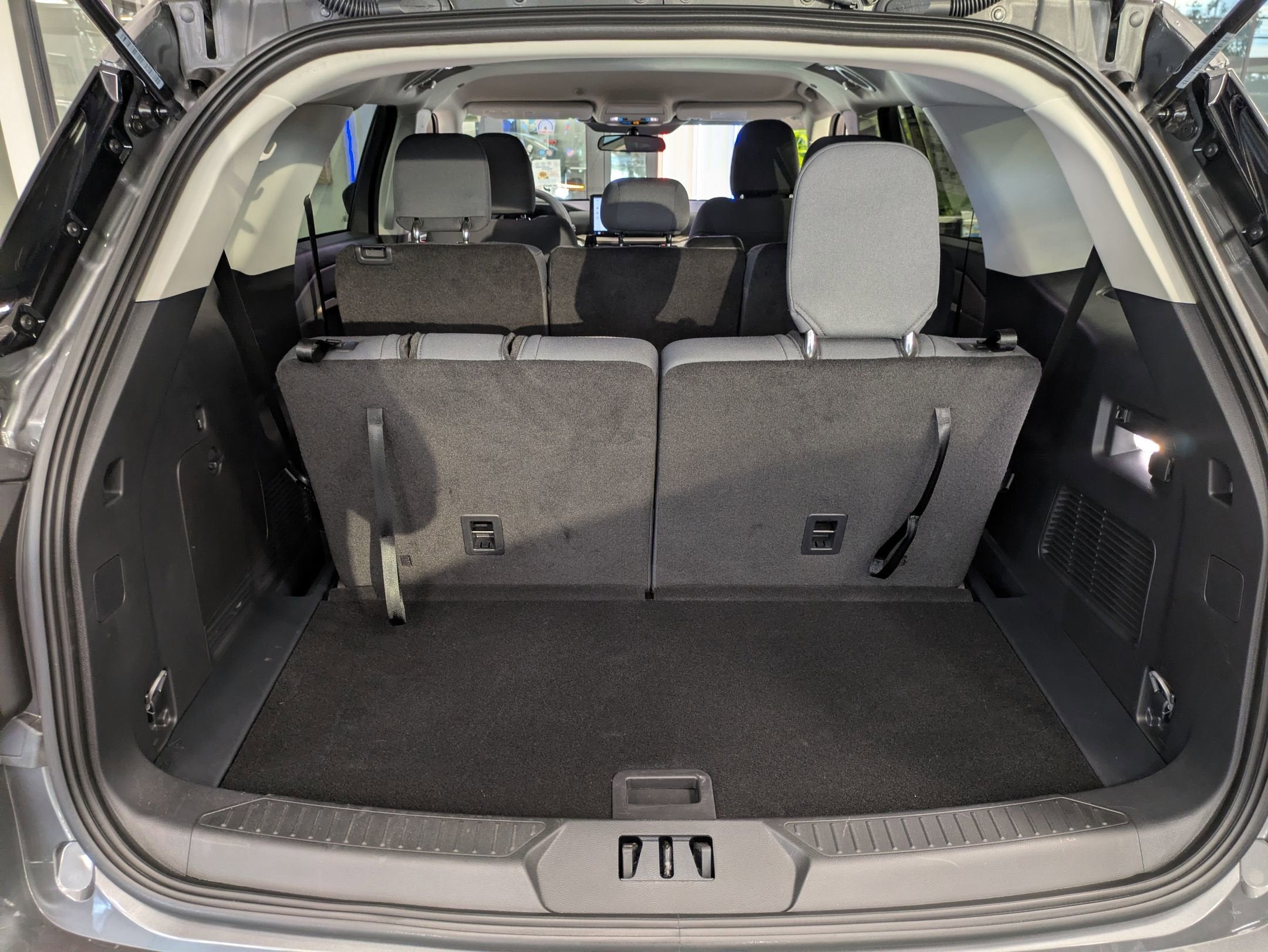 2026 Ford Explorer Active w/100A Pkg - Crossroads Courtesy Demo