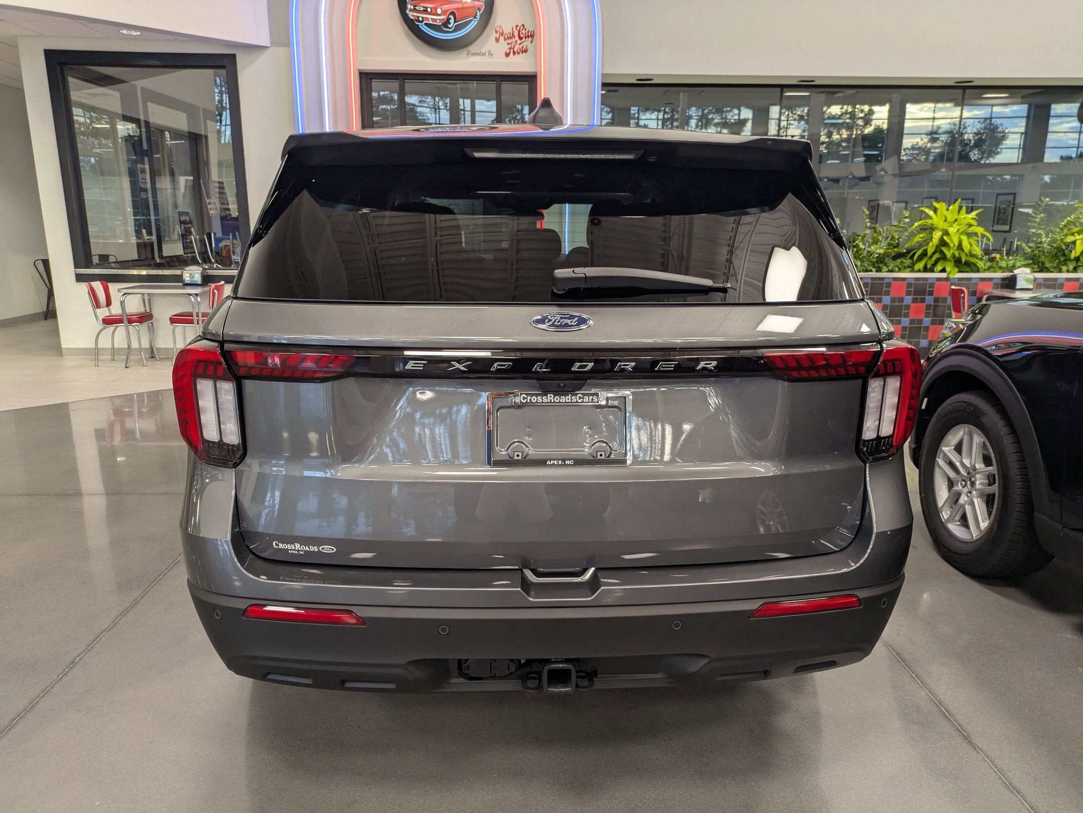 2026 Ford Explorer Active w/100A Pkg - Crossroads Courtesy Demo