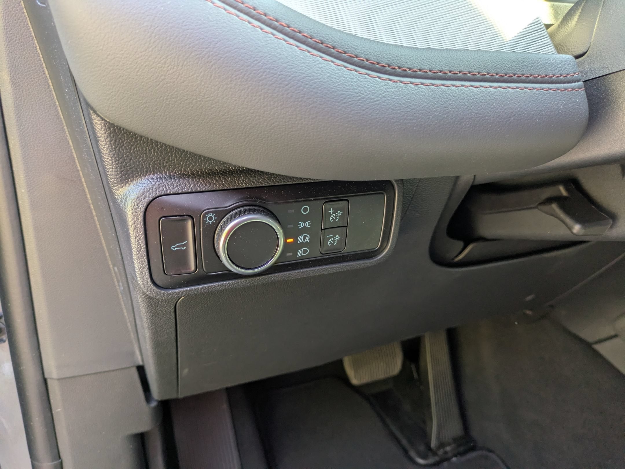 2026 Ford Explorer Active - Crossroads Courtesy Demo