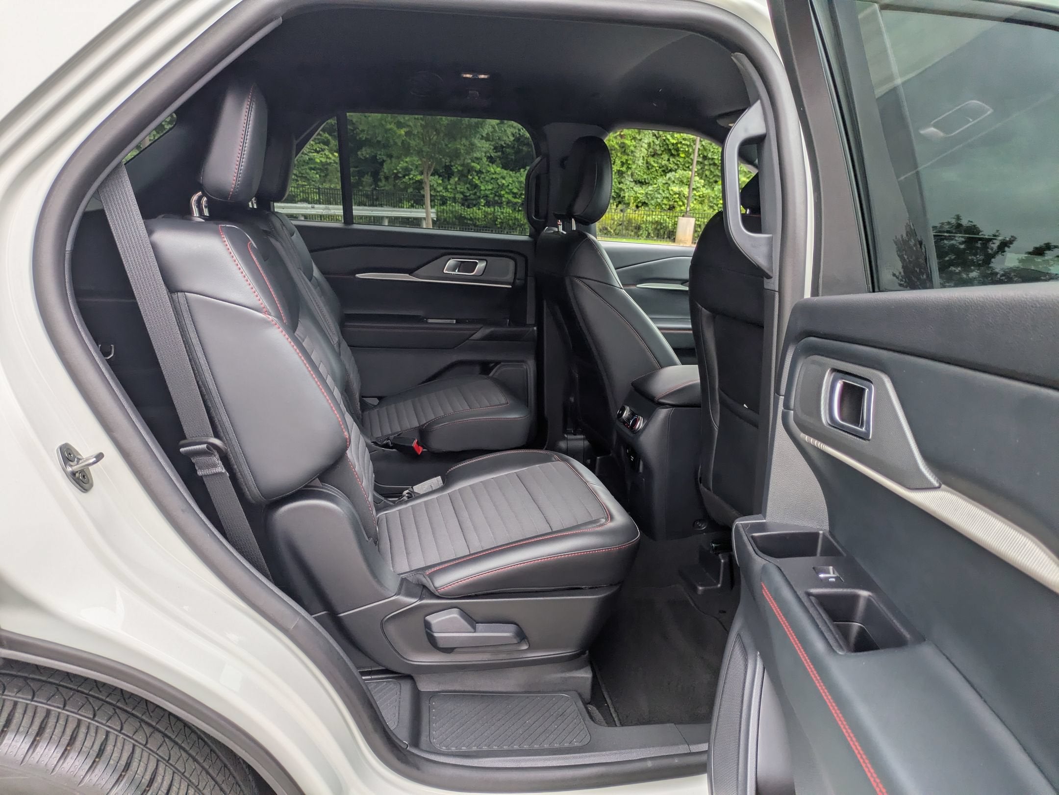2026 Ford Explorer ST-Line - Crossroads Courtesy Demo