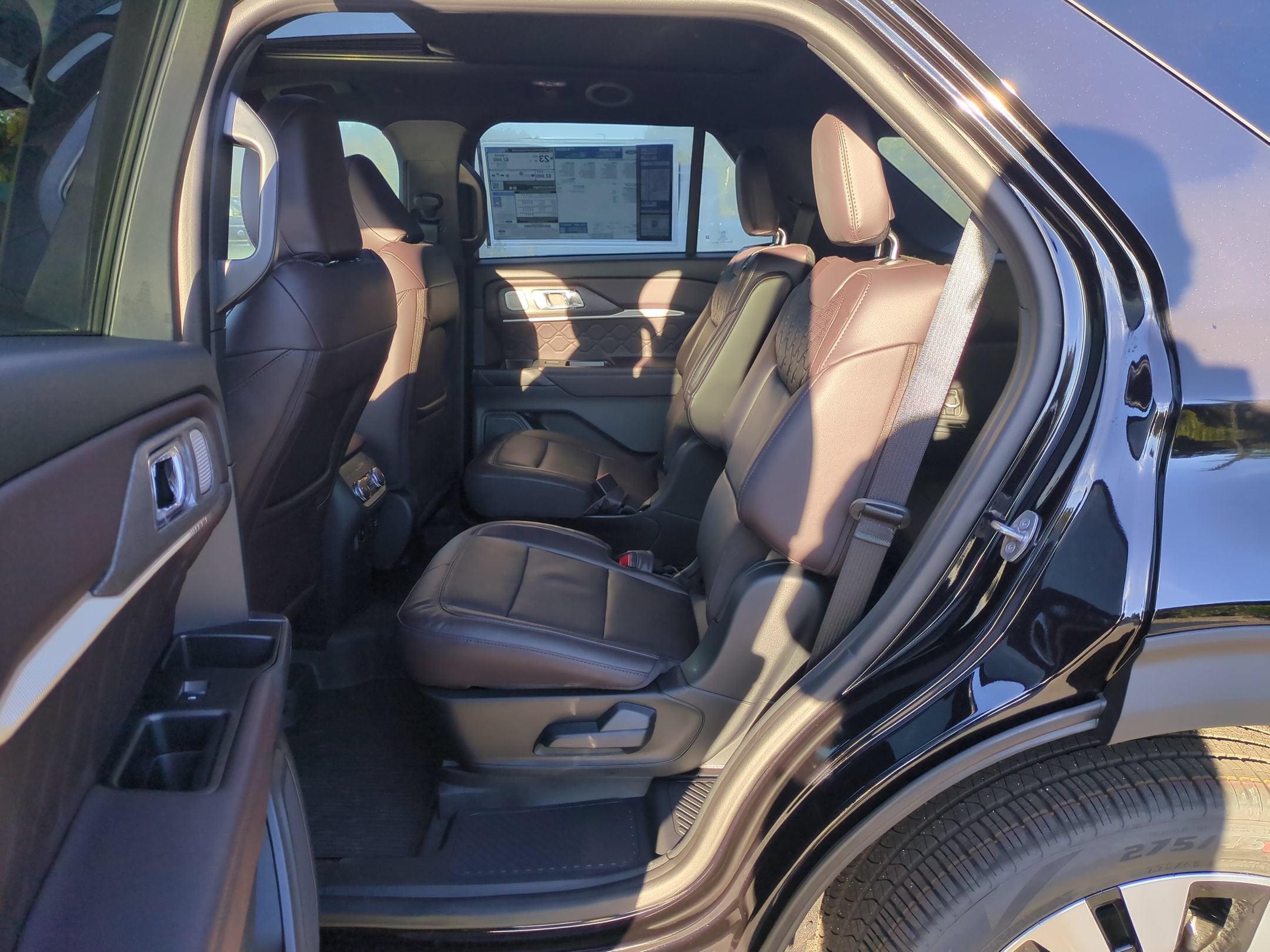 2027 Ford Explorer Platinum