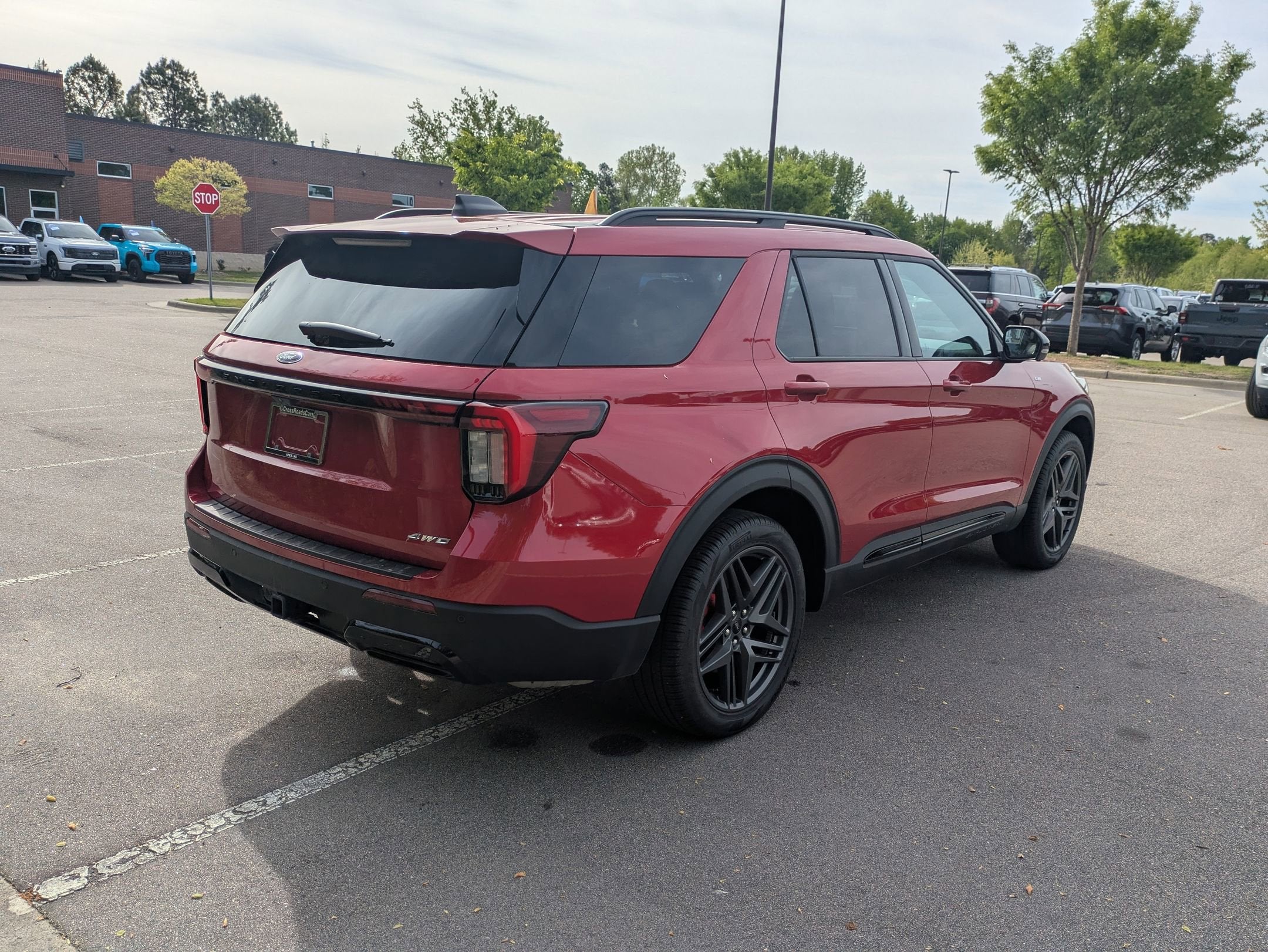 2025 Ford Explorer ST-Line