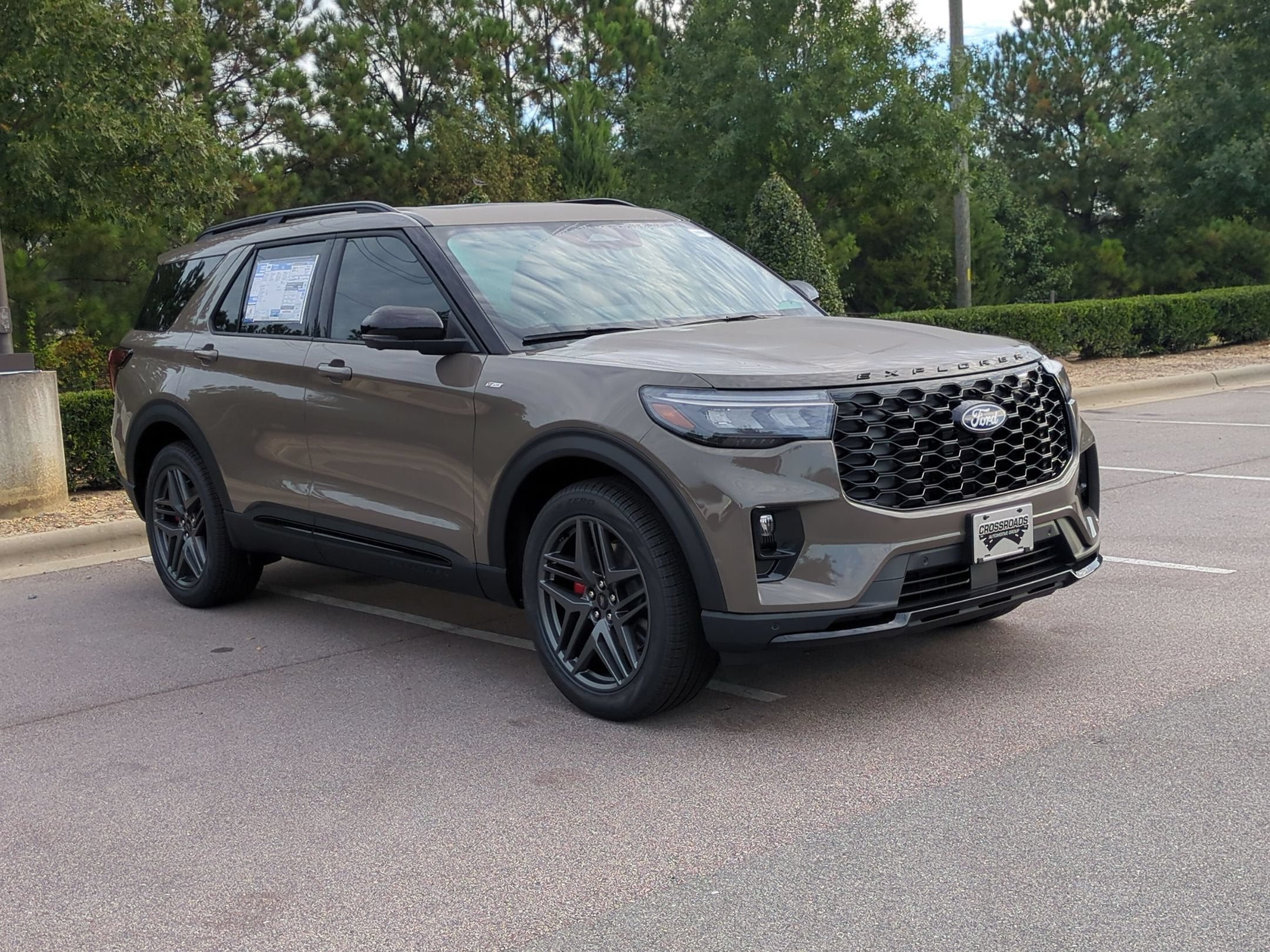 2027 Ford Explorer ST-Line