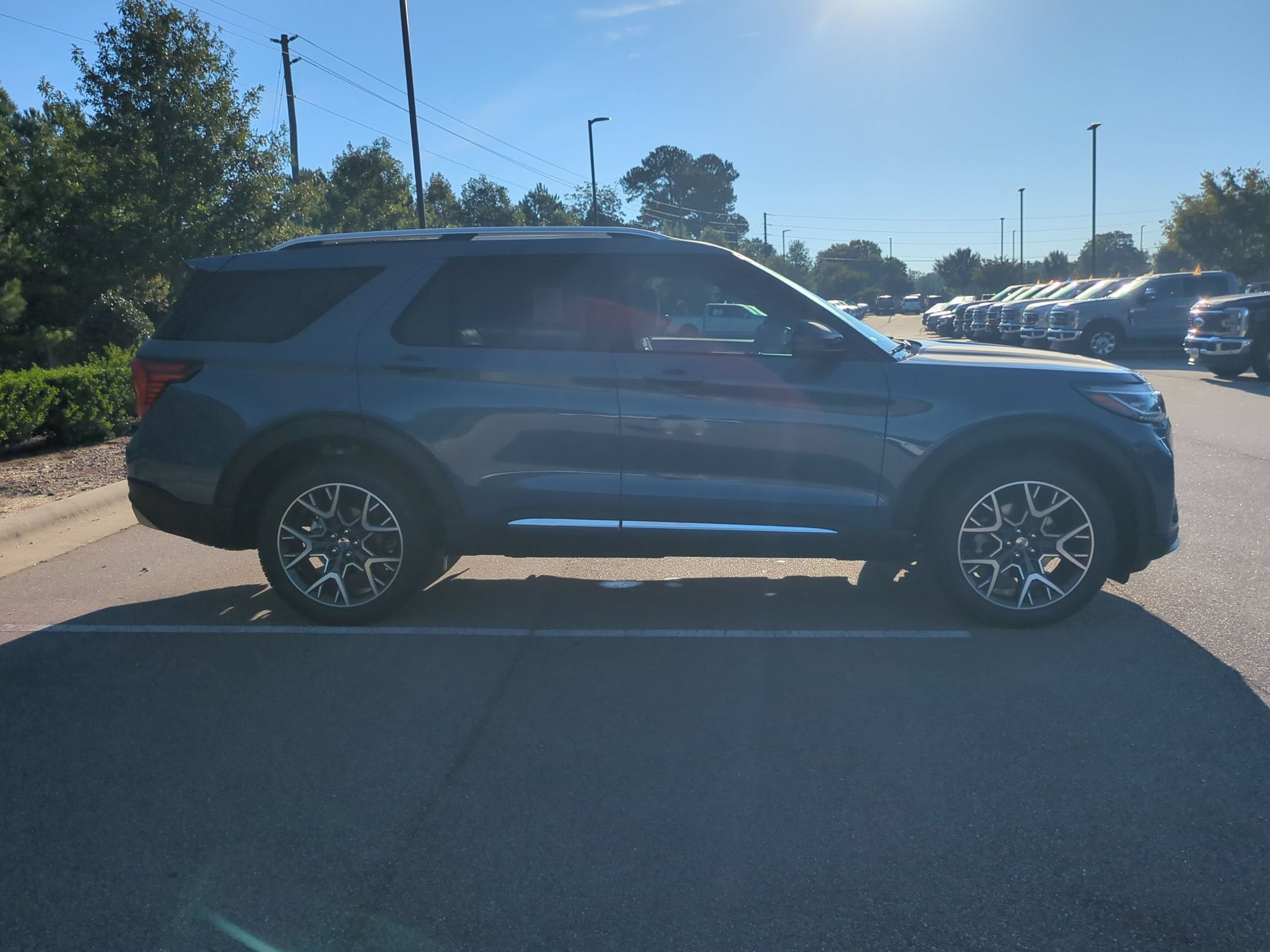 2027 Ford Explorer Platinum