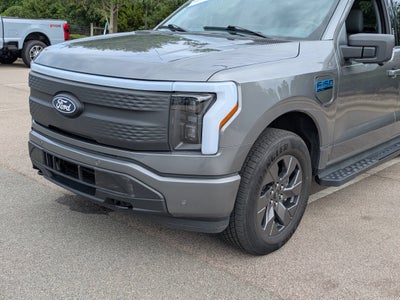 2024 Ford F-150 Lightning Flash