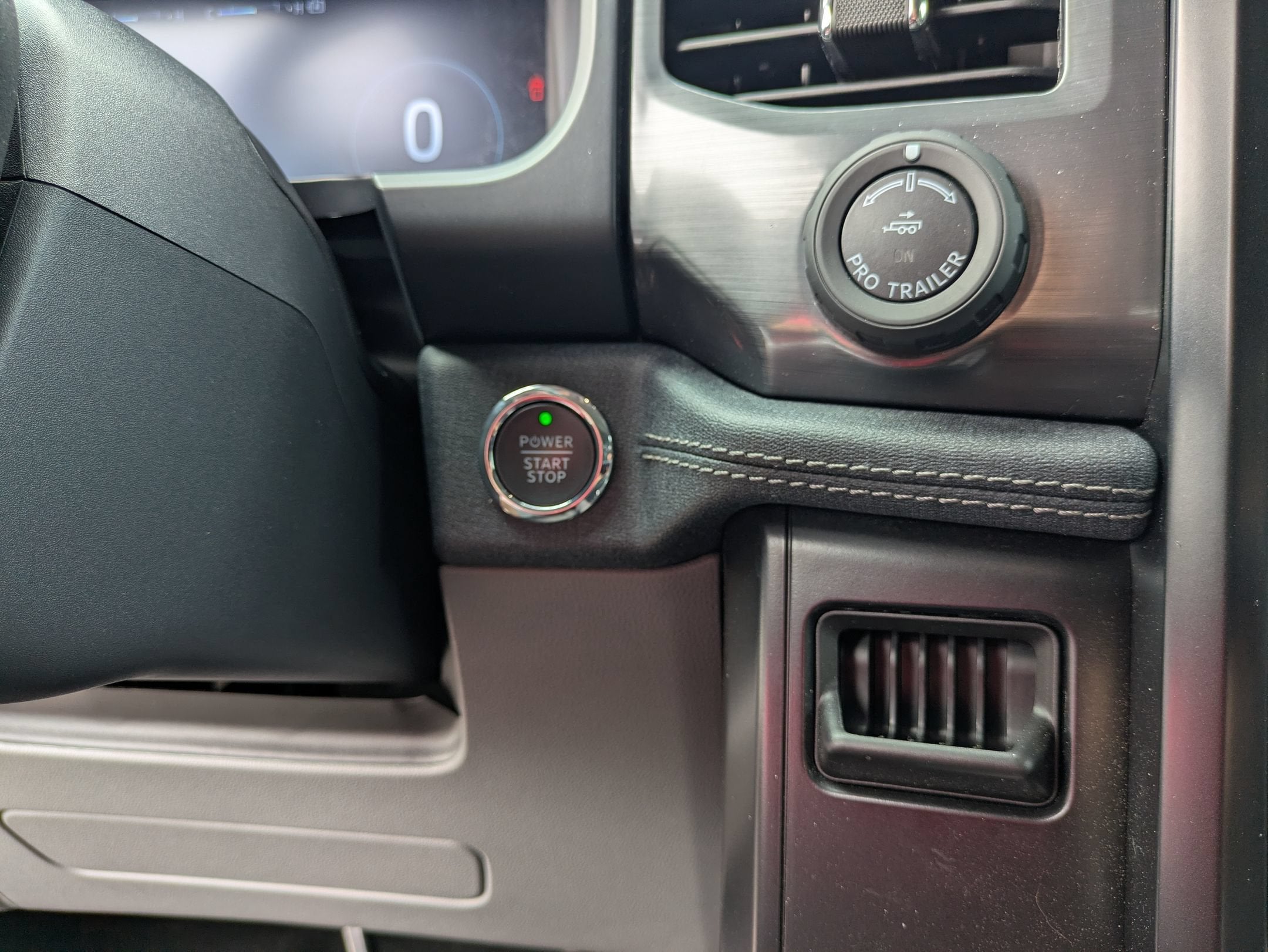 2024 Ford F-150 Lightning Flash