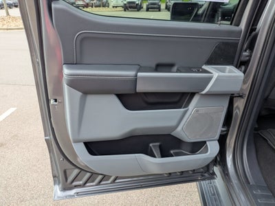 2024 Ford F-150 Lightning Flash