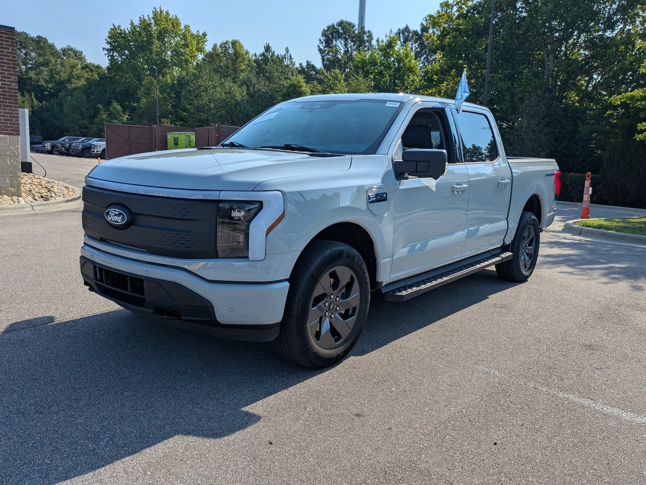 2024 Ford F-150 Lightning Flash