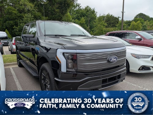 2025 Ford F-150 Lightning LARIAT