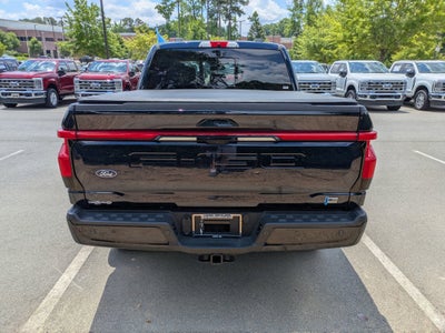2025 Ford F-150 Lightning LARIAT