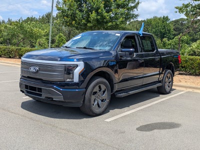 2025 Ford F-150 Lightning LARIAT