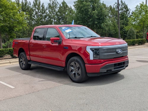 2025 Ford F-150 Lightning LARIAT