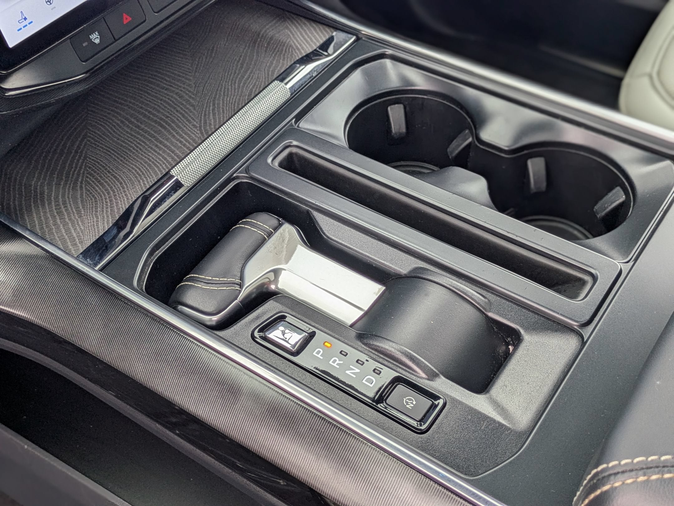 2024 Ford F-150 Lightning Platinum