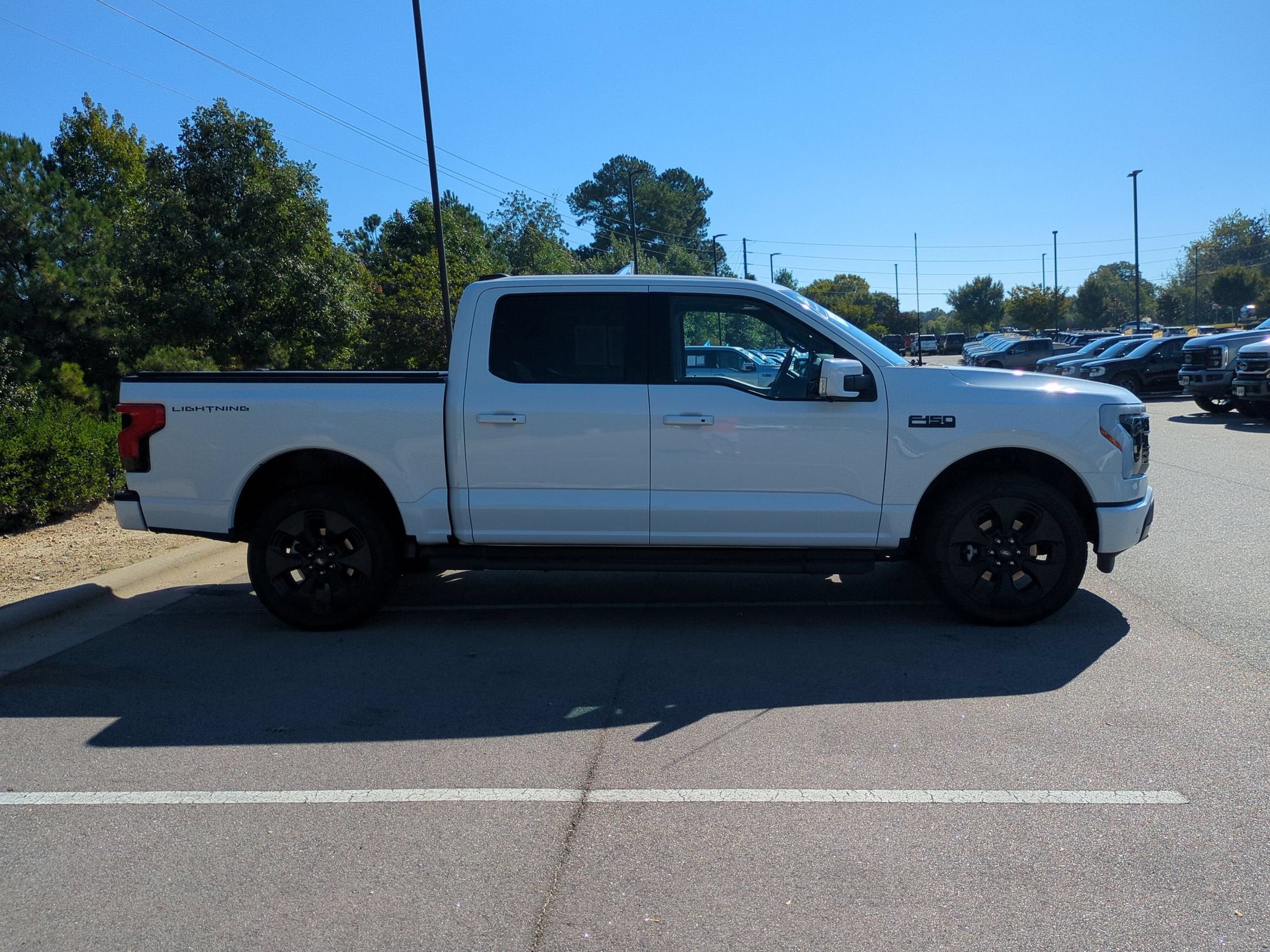 2025 Ford F-150 Lightning Platinum