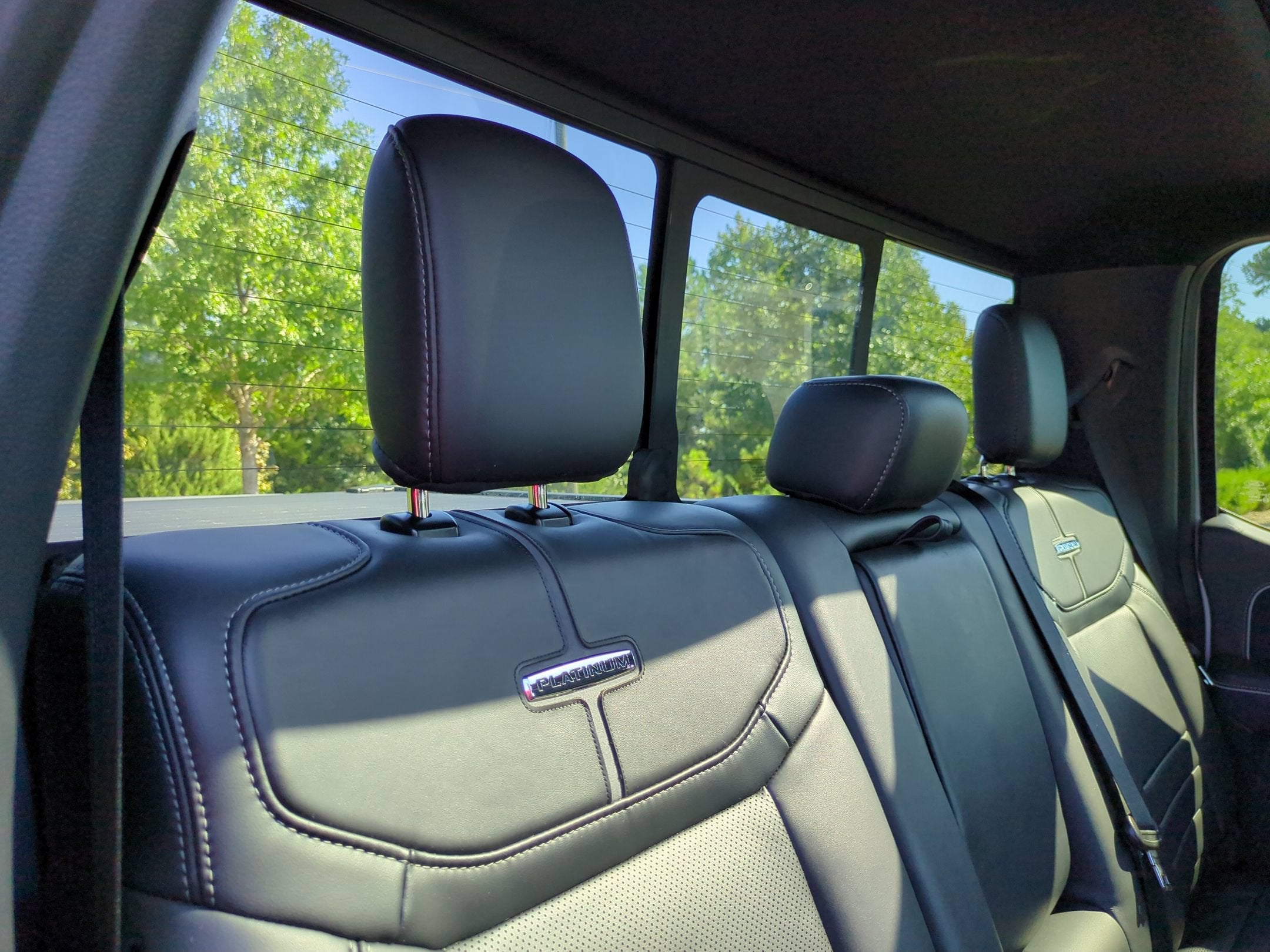 2025 Ford F-150 Lightning Platinum