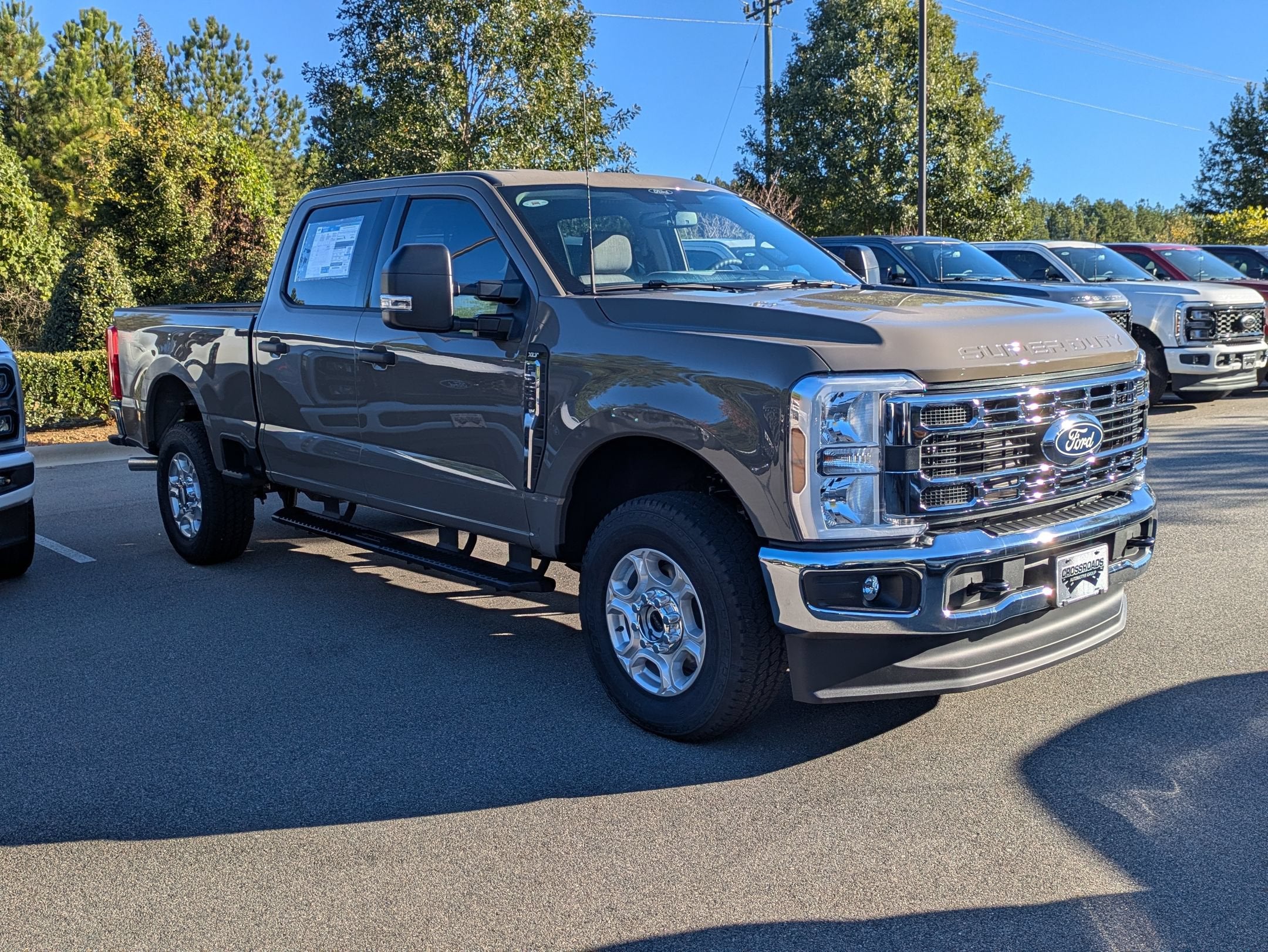 2027 Ford Super Duty F-250 SRW XLT