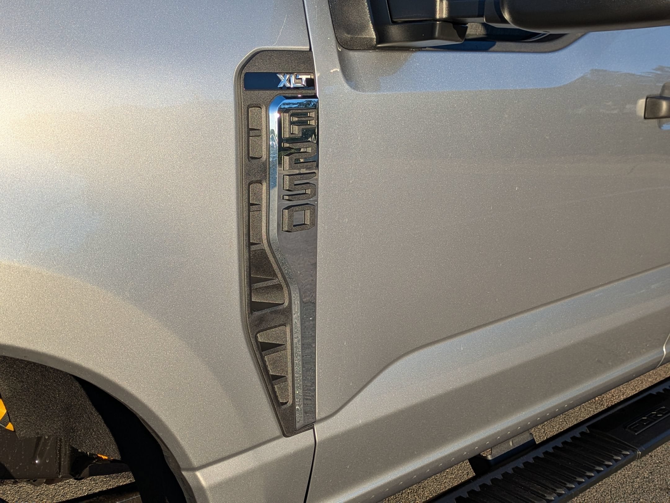 2027 Ford Super Duty F-250 SRW XLT