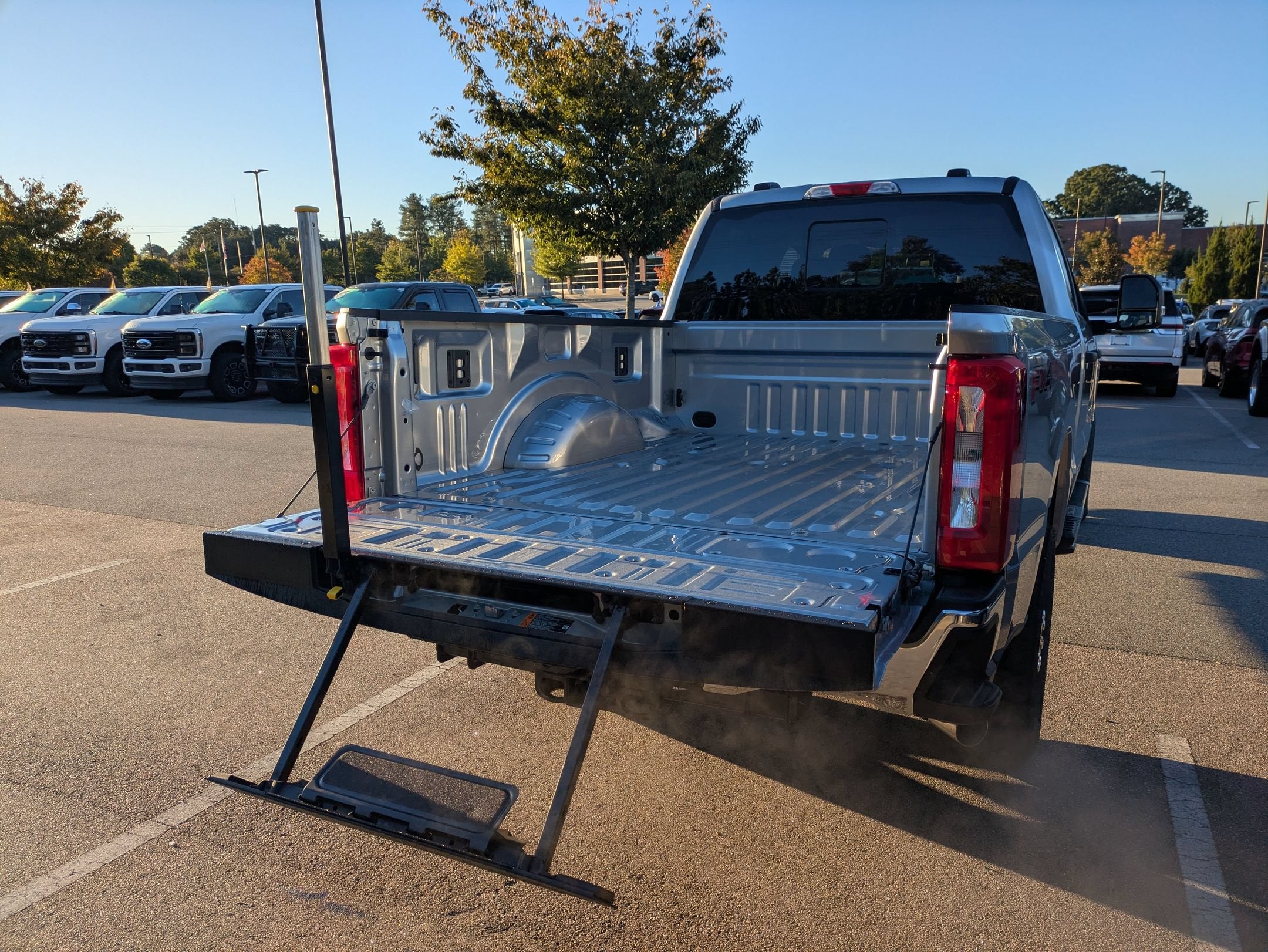 2027 Ford Super Duty F-250 SRW XLT