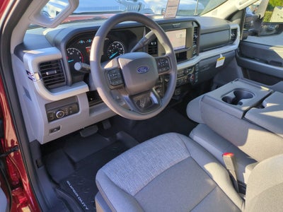 2027 Ford Super Duty F-250 SRW XLT