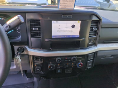 2027 Ford Super Duty F-250 SRW XLT