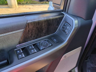 2025 Ford Super Duty F-250 SRW LARIAT Rocky Ridge