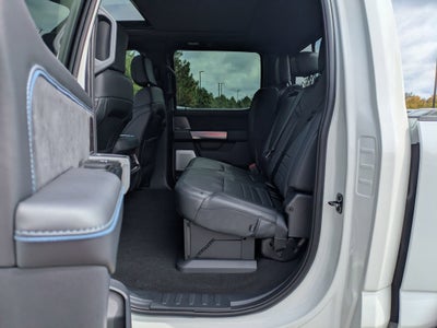 2026 Ford Super Duty F-250 SRW Platinum