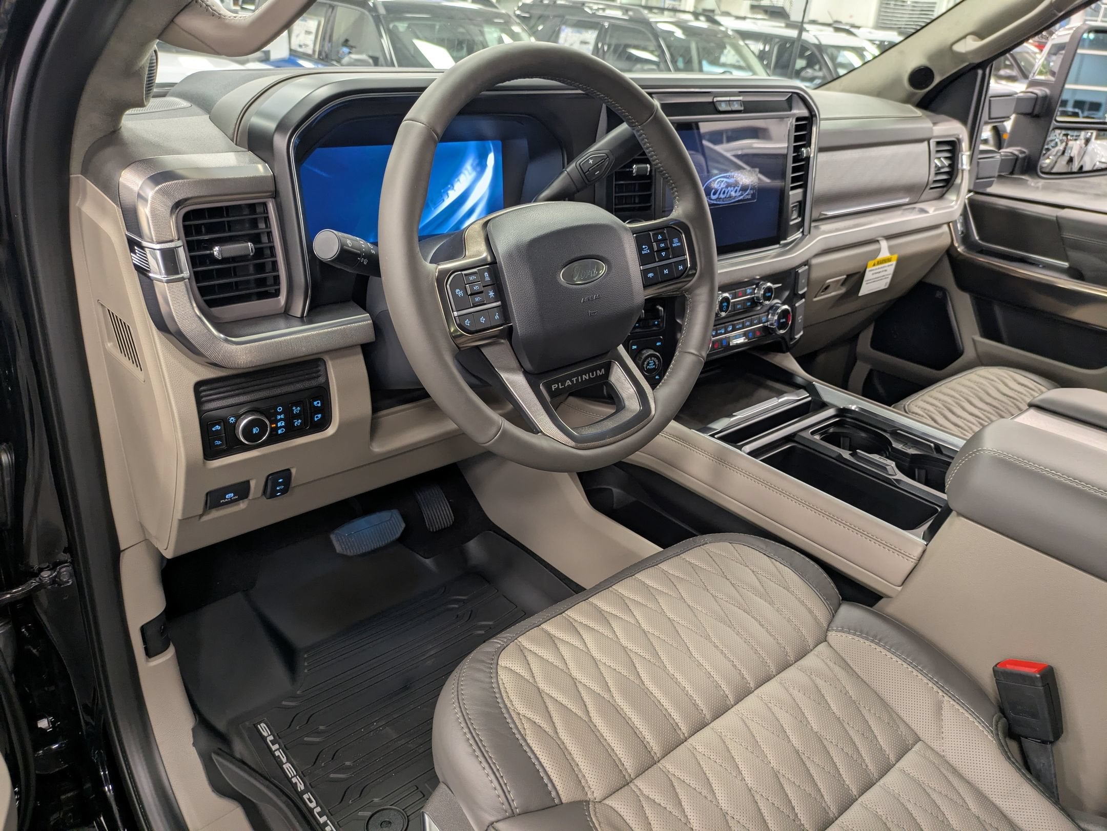2027 Ford Super Duty F-250 SRW Platinum