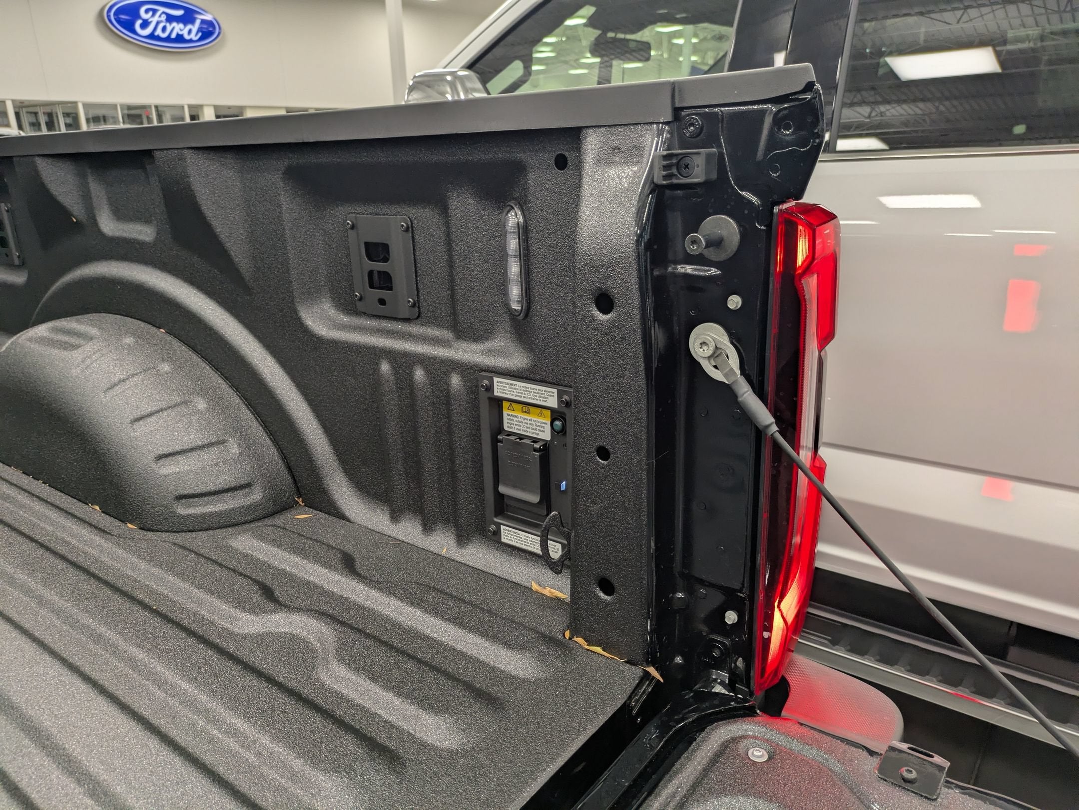 2027 Ford Super Duty F-250 SRW Platinum