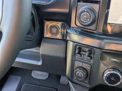 2027 Ford Super Duty F-250 SRW LARIAT