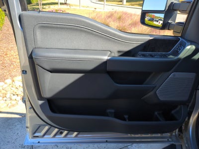 2027 Ford Super Duty F-250 SRW LARIAT