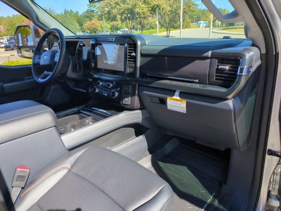 2027 Ford Super Duty F-250 SRW LARIAT