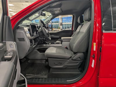 2027 Ford Super Duty F-250 SRW XLT