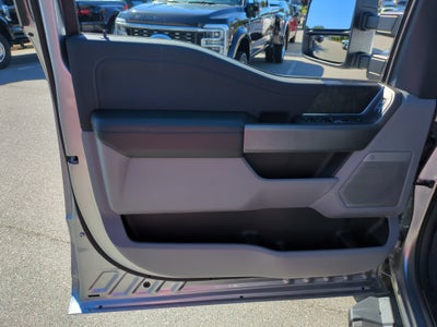 2027 Ford Super Duty F-250 SRW XLT