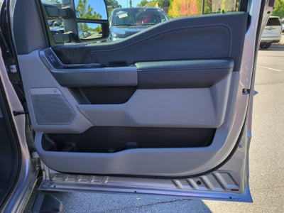 2027 Ford Super Duty F-250 SRW XLT