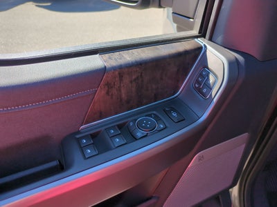 2027 Ford Super Duty F-250 SRW LARIAT