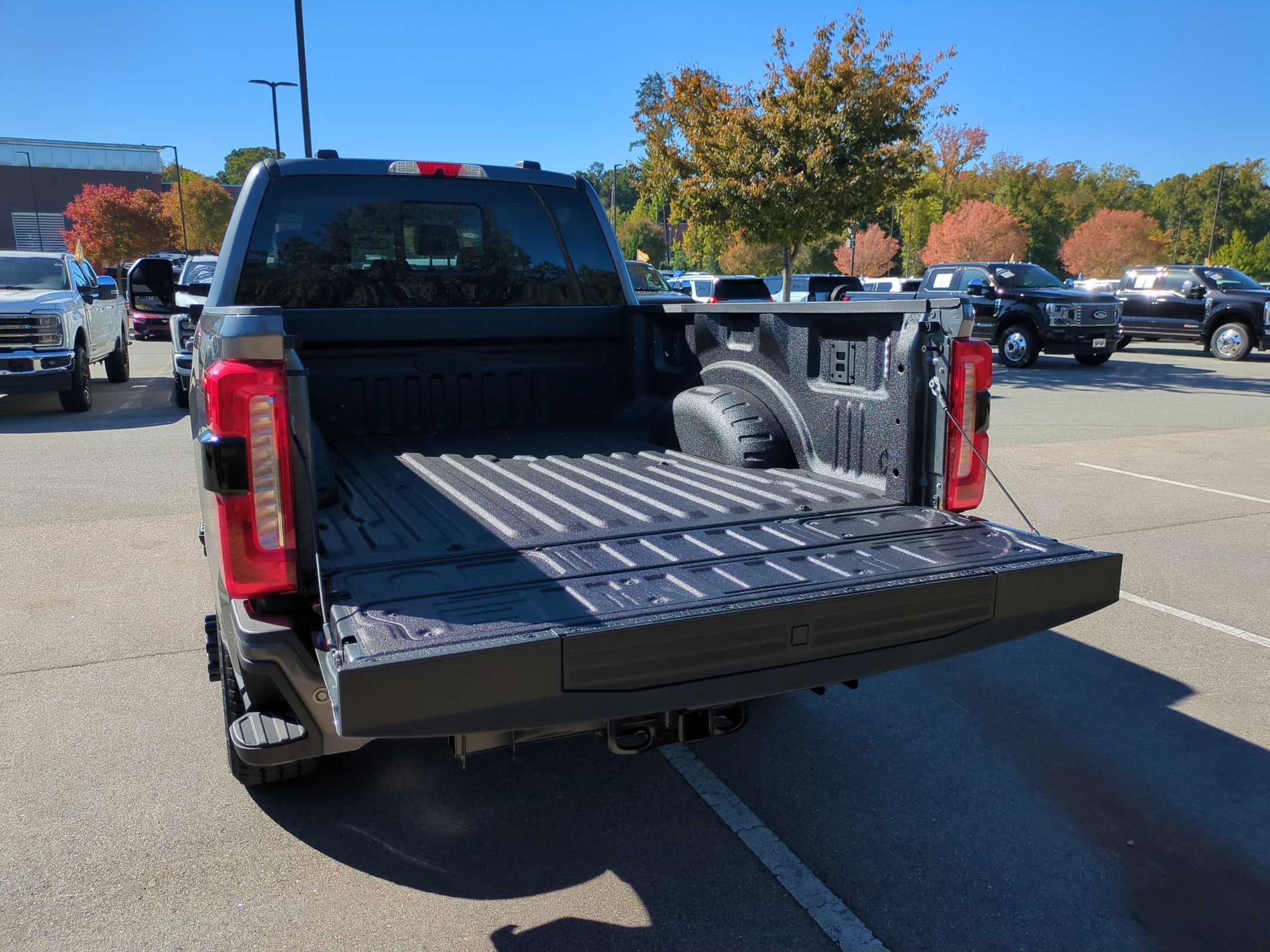 2027 Ford Super Duty F-250 SRW LARIAT